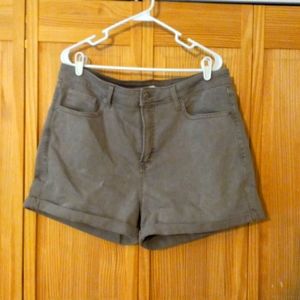 Woman's Brown Denim Shorts Sz 16